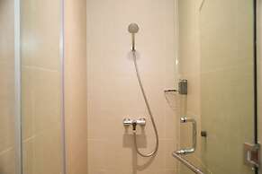 Front One Hotel Papua Lestari