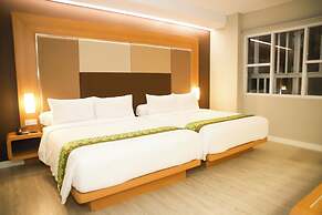 Front One Hotel Papua Lestari