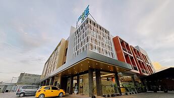 Front One Hotel Papua Lestari