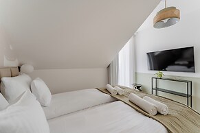 POSESJA PLAŻOWA PREMIUM & SPA