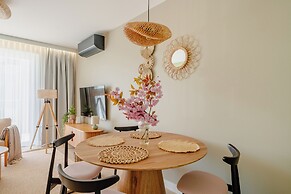 POSESJA PLAŻOWA PREMIUM & SPA