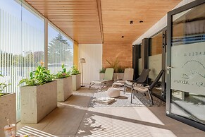 POSESJA PLAŻOWA PREMIUM & SPA