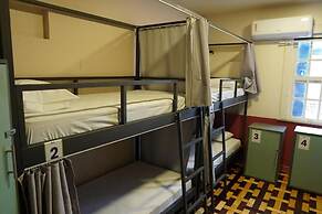 Local Hostel Belém