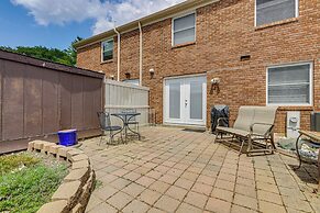 Townhome 10 Mi to Wpafb & Dayton!