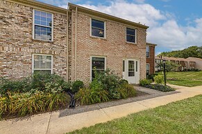 Townhome 10 Mi to Wpafb & Dayton!