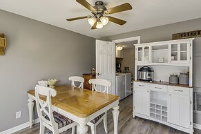 Townhome 10 Mi to Wpafb & Dayton!