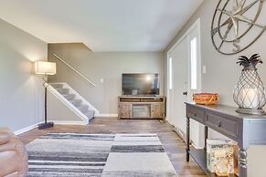 Townhome 10 Mi to Wpafb & Dayton!