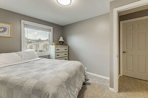Townhome 10 Mi to Wpafb & Dayton!