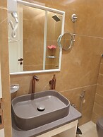 The Victoria