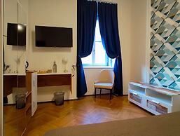 Bed & Chic art rooms