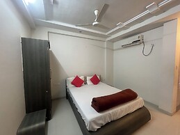 Hotel Narayan Executive Gujrat