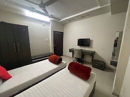 Hotel Narayan Executive Gujrat