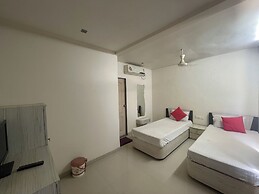 Hotel Narayan Executive Gujrat
