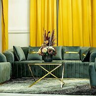 Milton Avenue Suites