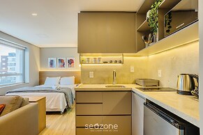 Apt w/ Balcony Mins From Subway Fdk0074