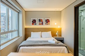 Apt w/ Balcony Mins From Subway Fdk0074