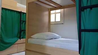 Angatu Hostel Service