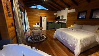 Chalé Cabernet - Vila Chamonix