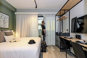 Charlie Nik Paulista