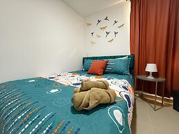 Mountain View, Pool & Gym (2506)