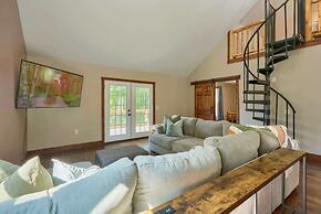 Tranquil Heights Cabin In Hocking Hills- HOT Tub!