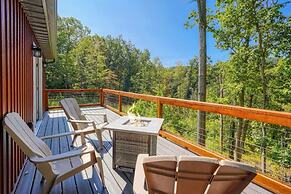 Tranquil Heights Cabin In Hocking Hills- HOT Tub!