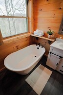 Memories at Hillside A Modern Cabin Hocking Hills