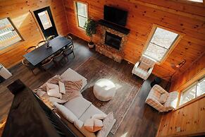 Memories at Hillside A Modern Cabin Hocking Hills