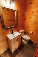 Memories at Hillside A Modern Cabin Hocking Hills