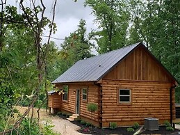 Fern Haven A Modern Take on Hocking Hills Cabins