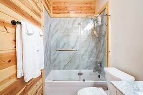 Fern Haven A Modern Take on Hocking Hills Cabins