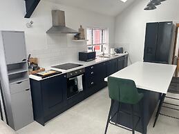 Seaside Escape Cottage in Paignton