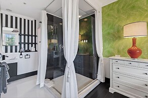 ORCHID SUITES