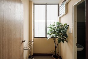 Thong Poon Apartment Chiang Mai
