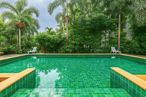1BR Near Naiharn Pool&Relaxed Vibes C199