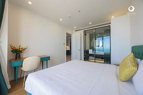Skywave Apartment Firework Delight