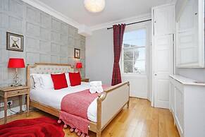 Stunning flat near Edinburgh Castle