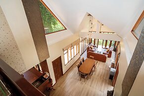 Emerald Hill Villas