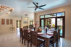 Emerald Hill Villas