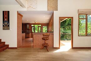 Emerald Hill Villas