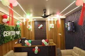 HOTEL CENTER POINT GUEST HOUSE