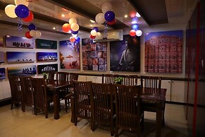 HOTEL CENTER POINT GUEST HOUSE