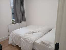 Harrow Haven - Spacious 3 Bedroom House