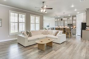 8 Mi to Texas Tech: Spacious Lubbock Home