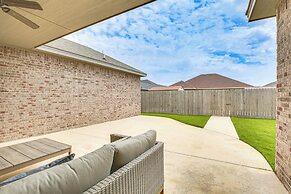 8 Mi to Texas Tech: Spacious Lubbock Home