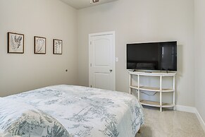 8 Mi to Texas Tech: Spacious Lubbock Home
