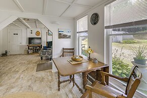 Explore Coastal Maine! Cozy Apt w/ Yard & Garden