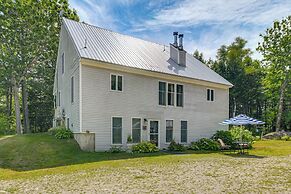 Explore Coastal Maine! Cozy Apt w/ Yard & Garden