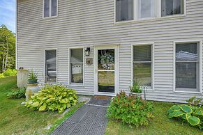 Explore Coastal Maine! Cozy Apt w/ Yard & Garden