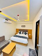 Hotel Sun Icon